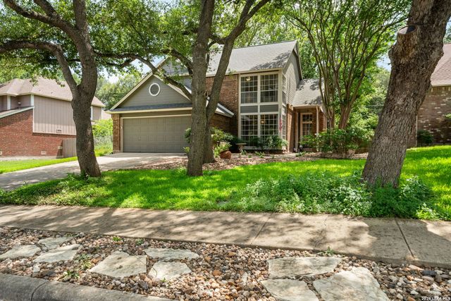 13611 Thessaly, Universal City, TX 78148