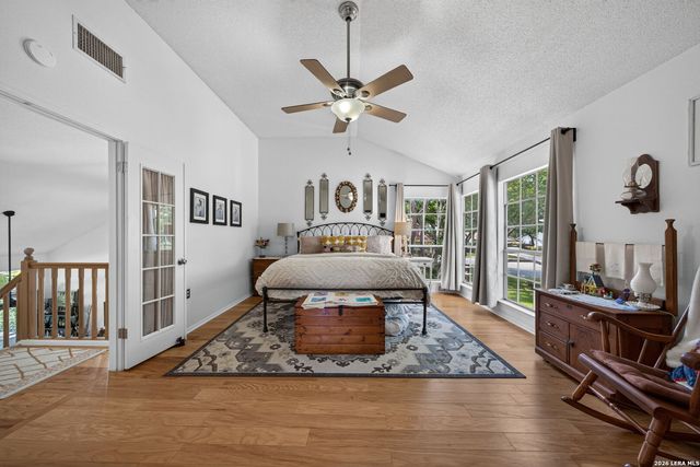 13611 Thessaly, Universal City, TX 78148
