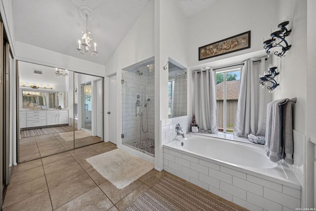 13611 Thessaly, Universal City, TX 78148
