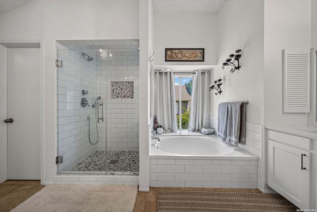 13611 Thessaly, Universal City, TX 78148