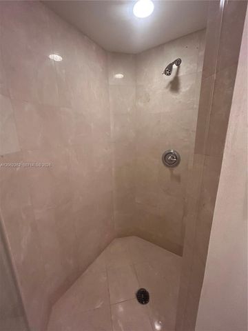 18001 Collins Avenue 2206, Sunny Isles Beach, FL 33160