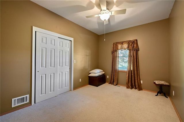 36404 E County Line Road, Lone Jack, MO 64070