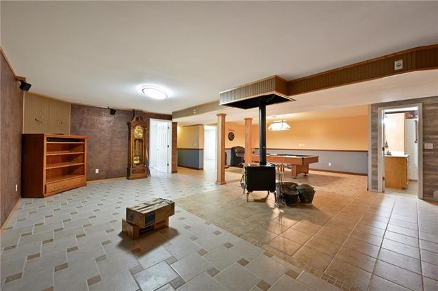 36404 E County Line Road, Lone Jack, MO 64070