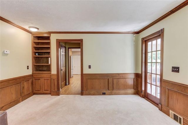 1051 Riverside Road, Sugar Hill, GA 30518