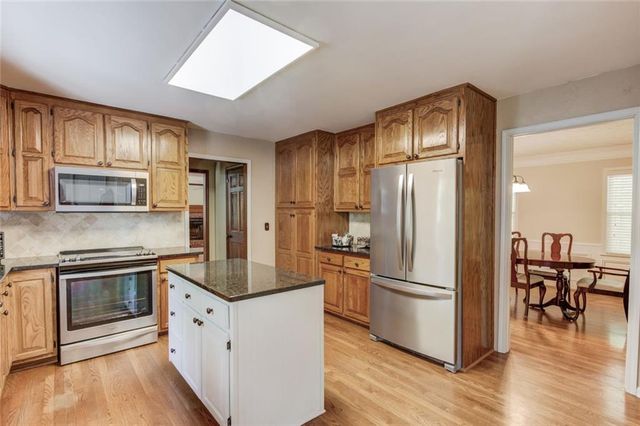 1051 Riverside Road, Sugar Hill, GA 30518
