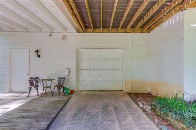 1051 Riverside Road, Sugar Hill, GA 30518