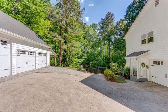 1051 Riverside Road, Sugar Hill, GA 30518