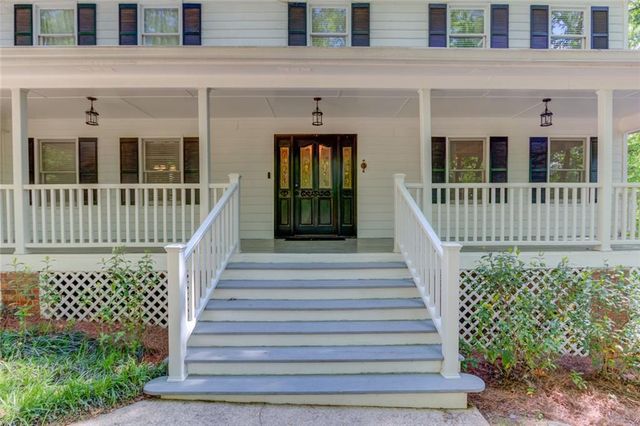 1051 Riverside Road, Sugar Hill, GA 30518