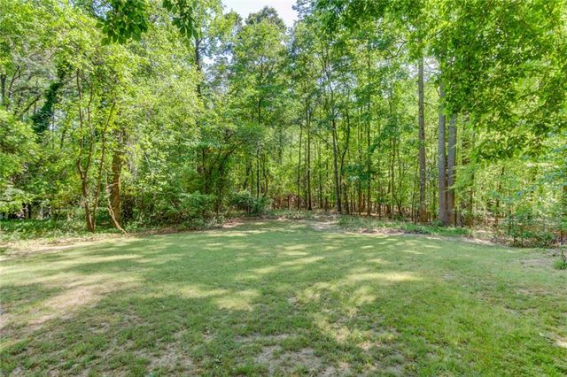 1051 Riverside Road, Sugar Hill, GA 30518