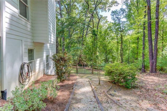 1051 Riverside Road, Sugar Hill, GA 30518