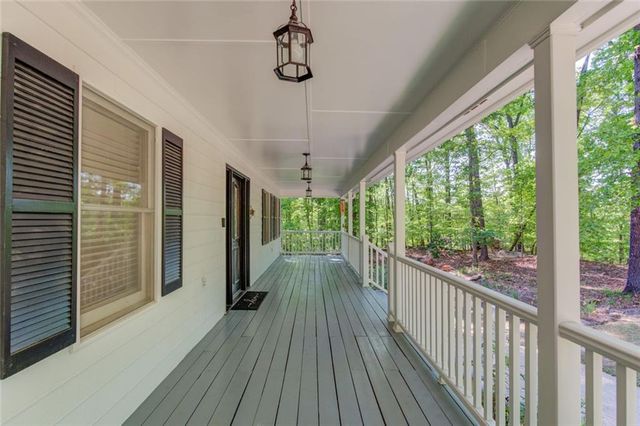 1051 Riverside Road, Sugar Hill, GA 30518