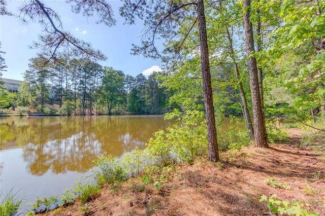1051 Riverside Road, Sugar Hill, GA 30518
