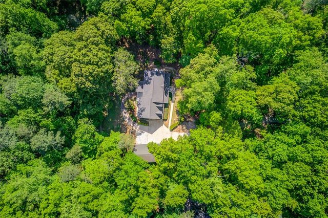 1051 Riverside Road, Sugar Hill, GA 30518