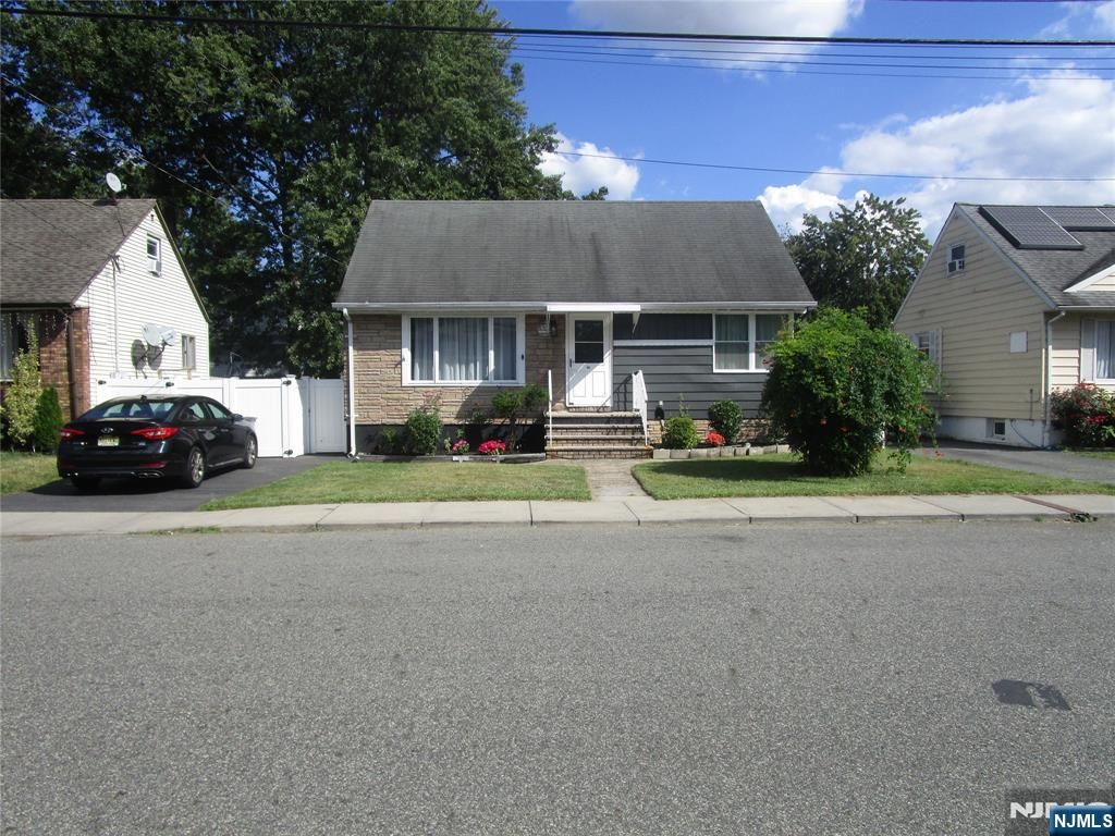 46 John Street, Little Ferry, NJ 07643