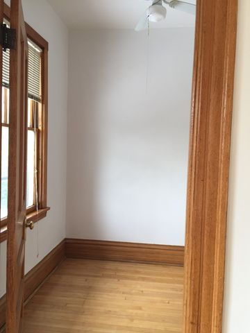 3448 W Drummond Place 2, Chicago, IL 60647