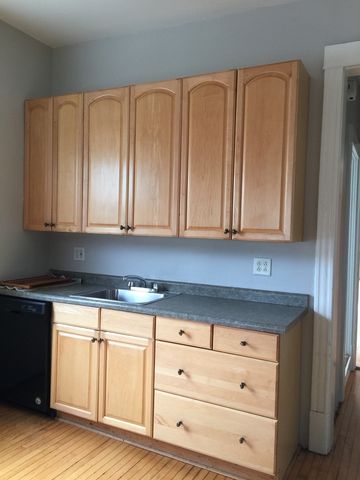 3448 W Drummond Place 2, Chicago, IL 60647