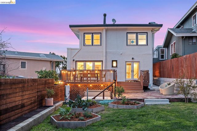 685 Calmar Ave, Oakland, CA 94610