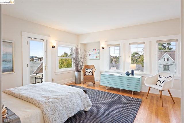 685 Calmar Ave, Oakland, CA 94610