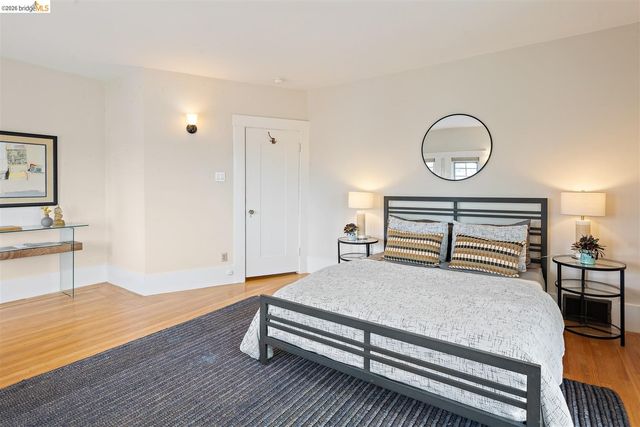 685 Calmar Ave, Oakland, CA 94610