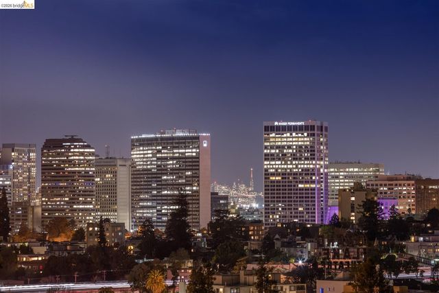 685 Calmar Ave, Oakland, CA 94610