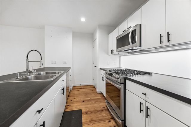6130 Grand Boulevard, Houston, TX 77021