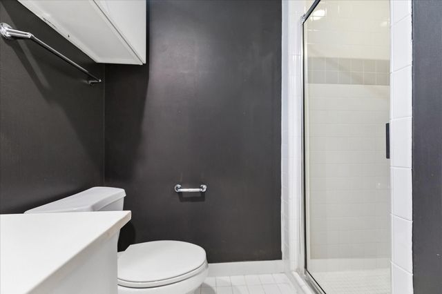 6130 Grand Boulevard, Houston, TX 77021