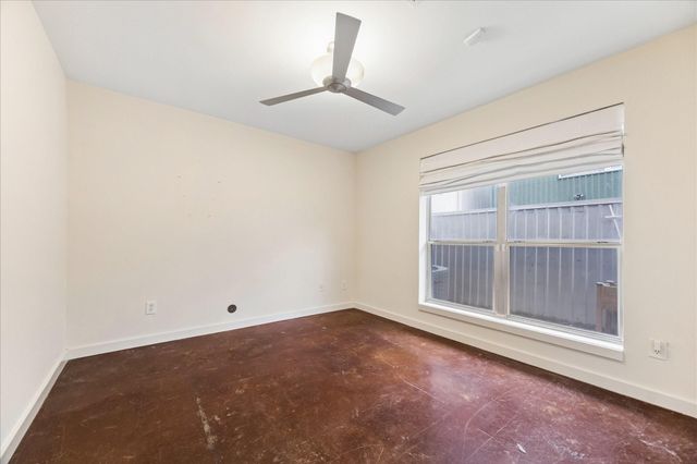 6130 Grand Boulevard, Houston, TX 77021
