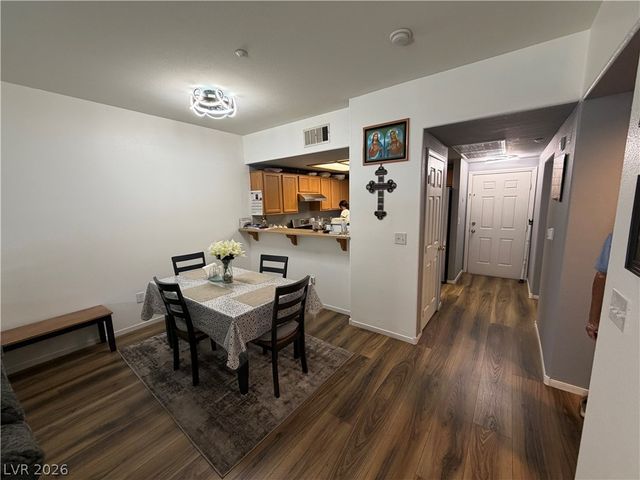 833 Aspen Peak Loop 1214, Henderson, NV 89011