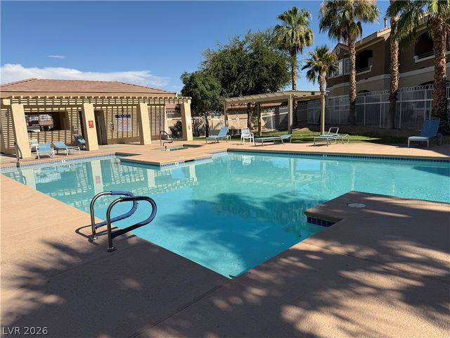 833 Aspen Peak Loop 1214, Henderson, NV 89011