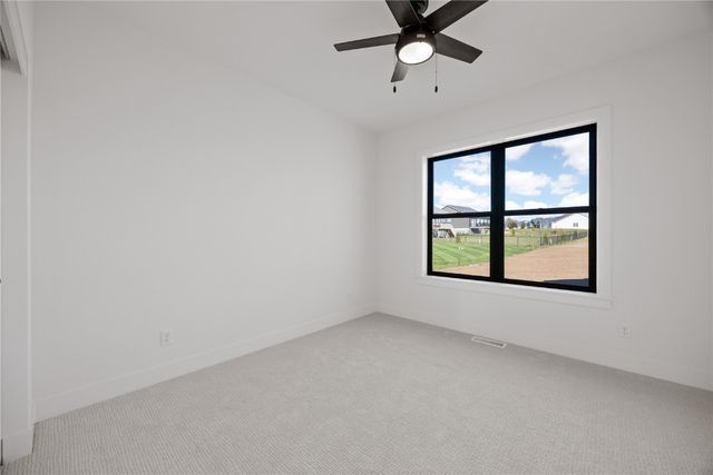 7052 Stags Leap, Marion, IA 52302