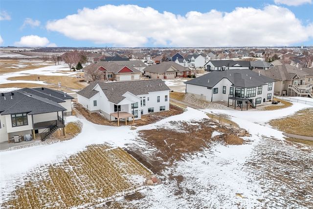 7052 Stags Leap, Marion, IA 52302