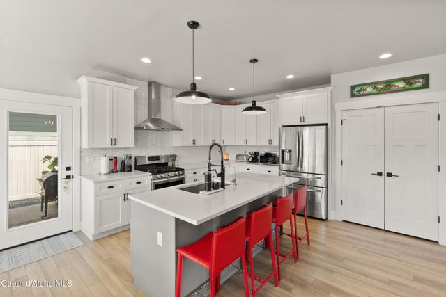 2877 N Callary St, Post Falls, ID 83854