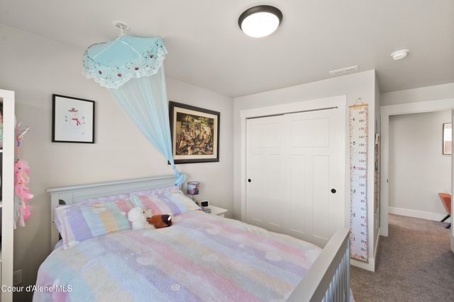 2877 N Callary St, Post Falls, ID 83854