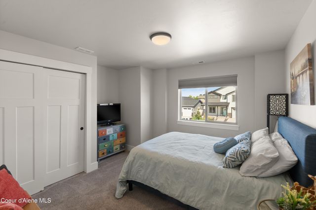 2877 N Callary St, Post Falls, ID 83854