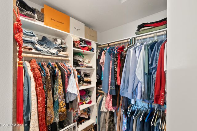 2877 N Callary St, Post Falls, ID 83854