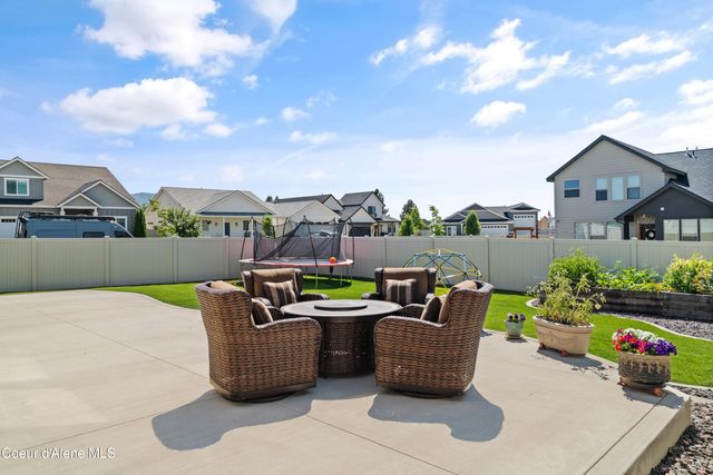 2877 N Callary St, Post Falls, ID 83854