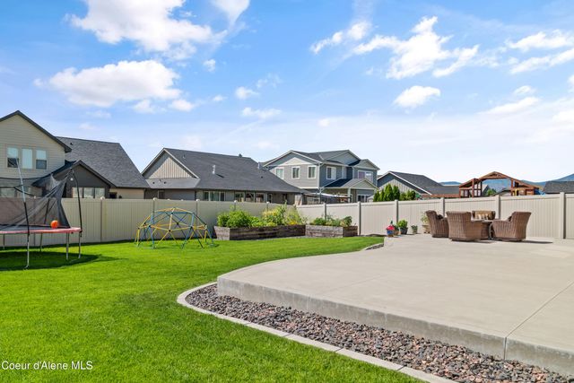2877 N Callary St, Post Falls, ID 83854