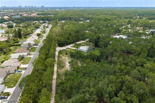 25693 Moriah LN, Bonita Springs, FL 34135