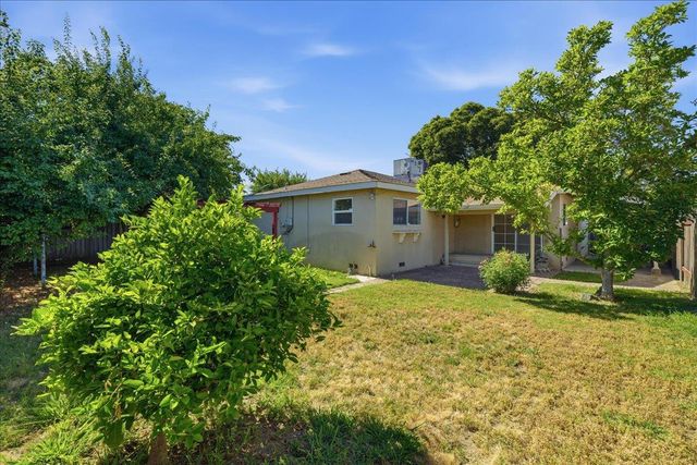 6472 Linn Way, Rio Linda, CA 95673