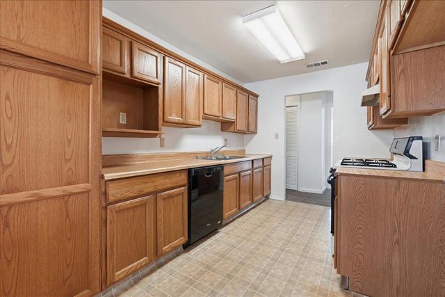 6472 Linn Way, Rio Linda, CA 95673