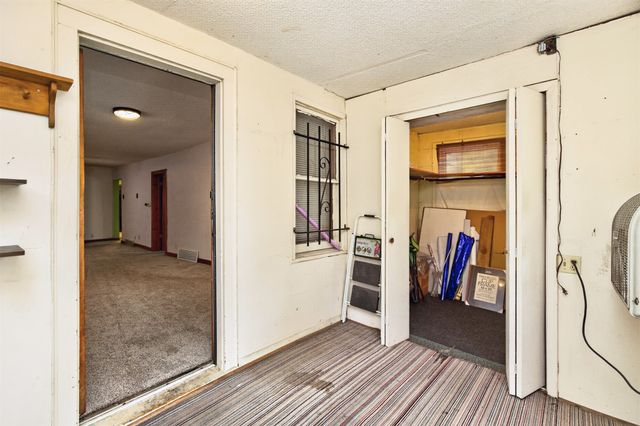 300 E Granger Avenue, Des Moines, IA 50315