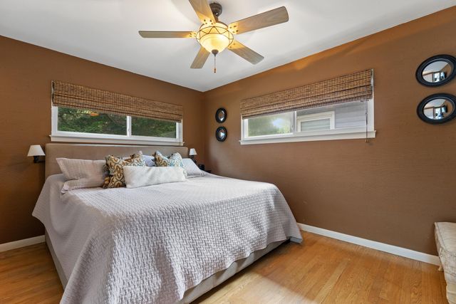 8134 Columbia Avenue, Munster, IN 46321
