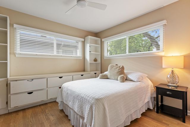8134 Columbia Avenue, Munster, IN 46321