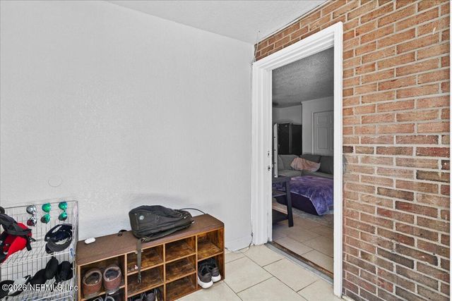 1863 MAUVA JUAN Avenue, Jacksonville, FL 32225