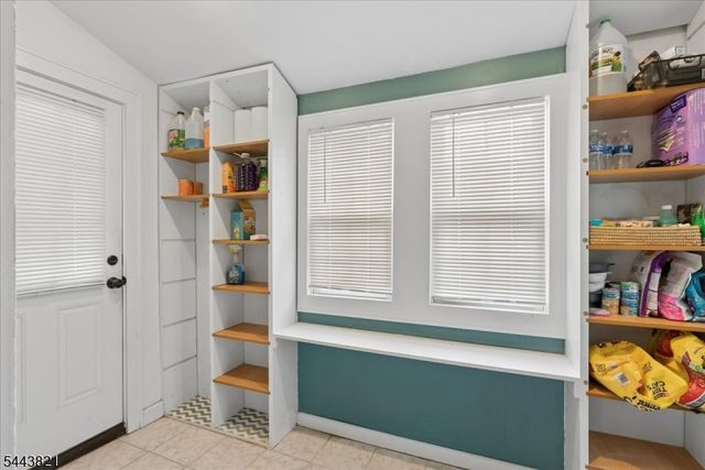 91 Mcadoo Ave, Hamilton Twp., NJ 08619