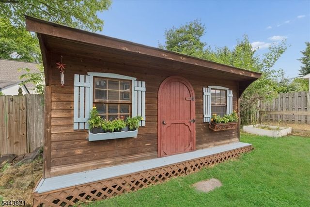 91 Mcadoo Ave, Hamilton Twp., NJ 08619