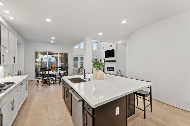 30330 Parkside Passage Drive, Fulshear, TX 77441