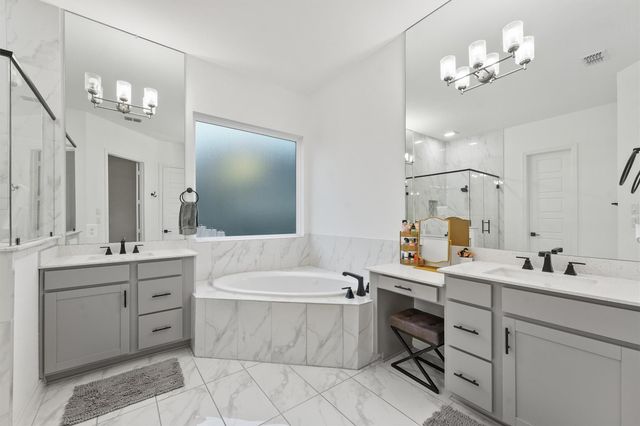 30330 Parkside Passage Drive, Fulshear, TX 77441