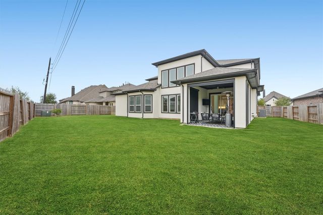 30330 Parkside Passage Drive, Fulshear, TX 77441