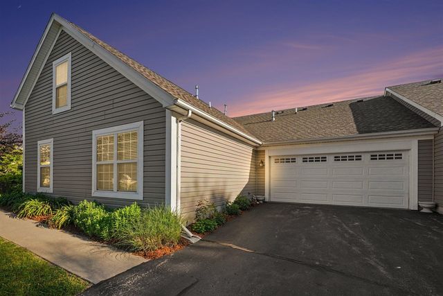 1971 Brighton Lane, Portage, MI 49024